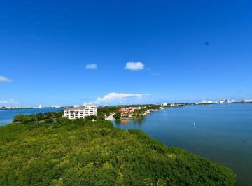 Departamento · 210m² · 3 Recámaras · 2 Estacionamientos · Departamento en Venta en Isla Dorada