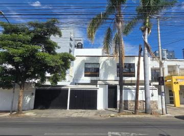 Casa · 273m² · 4 Recámaras · 2 Estacionamientos · Casa en Venta en Colonia Lafayette Guadalajara | Ideal Oficinas y Comercio