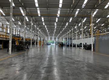 Bodega comercial · 33000m² · 1 Estacionamiento · Bodega Renta Casa Bella Monterrey 33000 m²