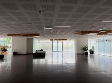 Local comercial · 573m² · 1 Estacionamiento · Local Renta a Pie de Calle en Corporativo Benito Juarez 573 m²