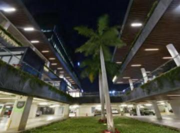 Local comercial · 411m² · 1 Estacionamiento · Local Renta Monterreal Mérida Yucatán 411 m²
