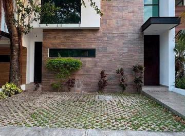 a94412220f6e7edb63944168cf1fa40e5fab5fb819db03bc8d077dda95bce0de · Casa en Renta en Residencial Aqua