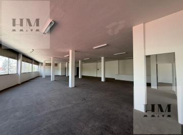 Local comercial · 370m² · Local en Industrial Alce Blanco