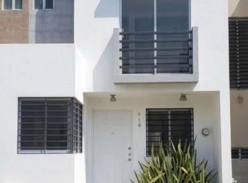 Casa en condominio de 3 habitaciones, Zapopan · Casa en Venta Zapopan Campo Real