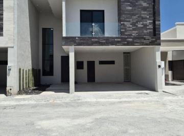 Casa de 3 habitaciones, Saltillo · Casa en Venta en Los Ramones