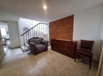 Casa · 230m² · 4 Recámaras · 2 Estacionamientos · Casa en Venta en Metepec