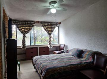 Casa · 230m² · 4 Recámaras · 2 Estacionamientos · Casa en Venta en Metepec