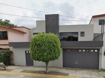 Casa · 255m² · 4 Recámaras · 2 Estacionamientos - PROPIEDADES EN GARANTIA · Venta de Casa en Atizapan Edo/mex.