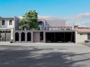 Fachada · Venta: Casa Mirador en del Paseo Residencial / Zona Valle Oriente