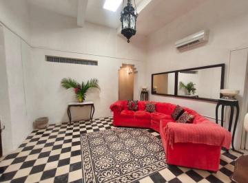 Casa · 220m² · 5 Recámaras · Casa en Venta 5 Recamaras Merida Centro Santiago Ideal Para Air Bnb (Avc - 2847)