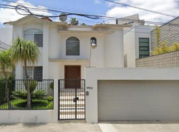 Casa de 5 habitaciones, Tijuana · Casa de 302 m² con 5 Habitaciones en Venta en Jardines de Chapultepec S - E