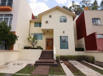 Casa de 3 habitaciones, Morelia · Casa en Venta en Morelia, Col. Fray Antonio de San Miguel