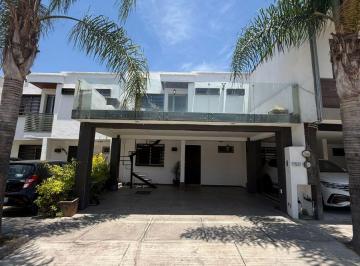 Casa de 3 habitaciones, León · Casa en Venta en Portón Cañada - Espacios Amplios, 3 Recámaras