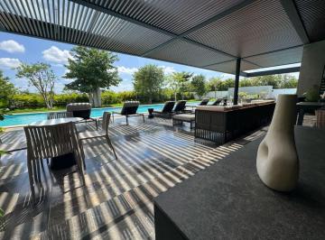 Terreno / Lote , Mérida · Terreno de 327.60 m² en Venta Zona Paseo Norte Exclusiva Privada Morabela