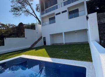 Casa · 382m² · 3 Recámaras · 2 Estacionamientos · Venta de Casa Nueva en Lomas Tetela, Cuernavaca