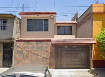Casa de 3 habitaciones, Gustavo A. Madero · Casa en Venta en Ampliación Progreso Nacional