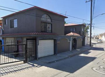 Casa de 4 habitaciones, Tijuana · Casa en Venta en Rcda del Laurel, Otay, Tijuana, Baja California