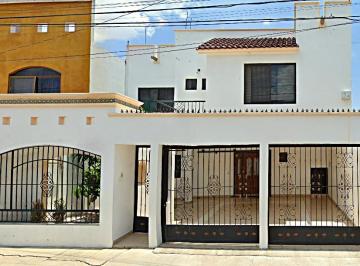 Casa de 4 habitaciones, Aguascalientes · Casa de 398 m² de Terreno con 4 Recámaras en Venta en Montebello