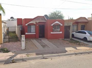 Casa de 3 habitaciones, Hermosillo · Casa en Venta en Casa Bonita Residencial, Hermosillo, Sonora. Cll