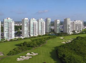 Departamento · 160m² · 2 Recámaras · 1 Estacionamiento · Departamento en Venta en Isola Puerto Cancun