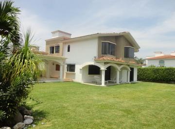Casa de 3 habitaciones, Atlatlahucan · Rente Amplia Casacon Alberca y Jacuzzi, con Gran Jardín.