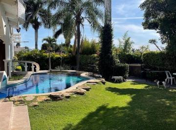 dd9bdf32ff7a1021551b3a76293cc3a94f44a4aebcc8ff65f279911ef391293e · Residencia Familia Grande o Amigos con Alberca y Sala Juegos / Lomas de Cocoyoc