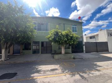 Casa · 300m² · 5 Recámaras · 1 Estacionamiento · Casa Venta en Arbide León, Guanajuato