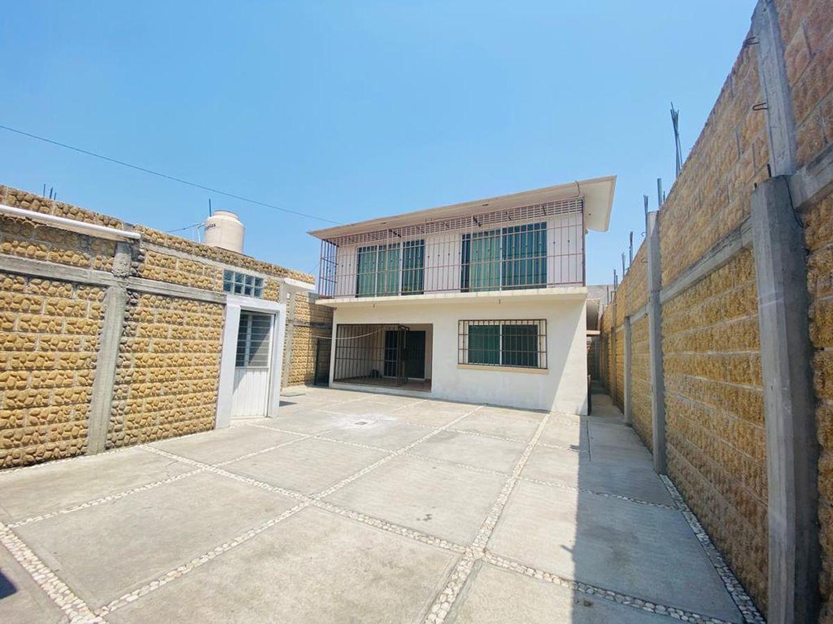 229 m² House with 3 Bedrooms for Rent in Vicente Guerrero, Cuautla