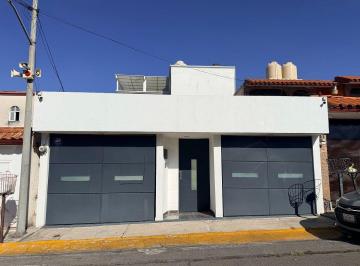 77f29722a09b883d688b8439da43d68830af58daffca31c9ac47034176394e64 · Venta de Casa en Lomas Verdes 5ta Sección.