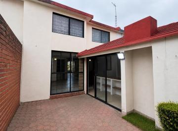 Casa · 171m² · 3 Recámaras · 1 Estacionamiento · Casa en Abedules, Arcos del Alba
