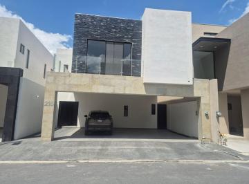 Casa · 276m² · 3 Recámaras · 6 Estacionamientos · Casa en Venta Fraccionamiento Las Esmeraldas