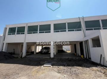 Local comercial · 880m² · 1 Recámara · 20 Estacionamientos · Área Comercial en Renta Villa Albertina