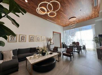Casa de 4 habitaciones, León · Casa de 4 Recámaras en Venta en La Campiña del Bosque