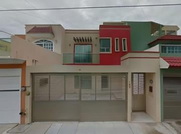 Casa de 3 habitaciones, Coatzacoalcos · Casa en Venta en Paraiso Coatzacoalcos, Coatzacoalcos, Veracruz.