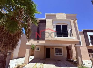 Foto principal · Casa en Renta en La Cima II