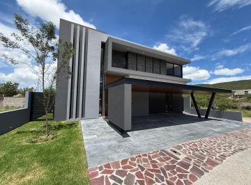 Casa de 4 habitaciones, Querétaro · Casa Rio - Altozano Queretaro