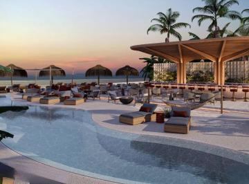 Departamento de 2 habitaciones, Solidaridad · Condo Frente Al Mar, con Espacio Privado Para Eventos, en Venta