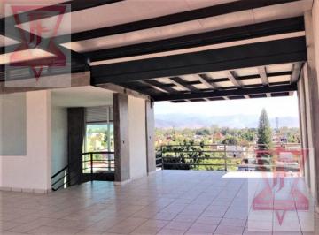 Oficina · 1020m² · 10 Recámaras · 7 Estacionamientos · Edificio de Oficinas en Venta: 3 Niveles Terraza en Oaxaca, Alta Plusvalía!