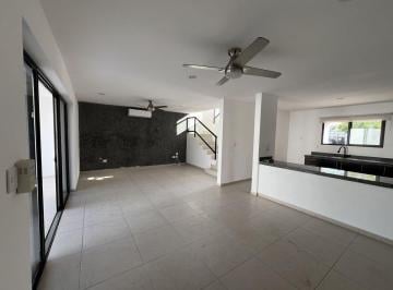 Casa de 3 habitaciones, Mérida · Casa en Renta en Privada Fontana a Espaldas de Cabo Norte