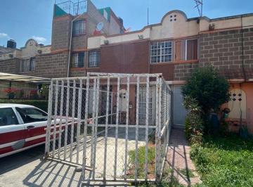Nave industrial , Tultitlán · Casa en Venta Los Agaves Tultitlán, Edo. Méx.
