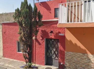 Casa de 3 habitaciones, Guadalajara · Casa en Venta en Guadalajara, Jal.