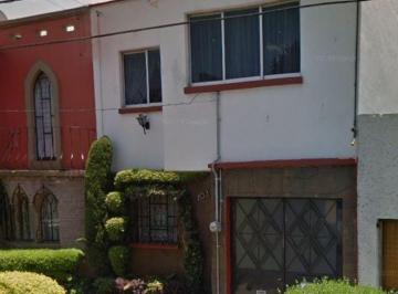 Casa de 3 habitaciones, Azcapotzalco · Casa en Venta, Calle Oasis Col. Claveria Mun. Azcapotzalco C. P. 02080 Cdmx