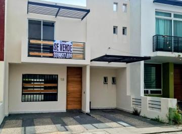 Casa de 3 habitaciones, Zapopan · Se Vende Casa en Residencial San Isidro Zapopan 3,980,000