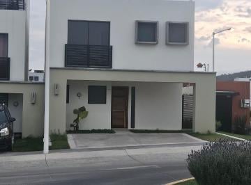 Casa en condominio de 3 habitaciones, Tlajomulco de Zúñiga · Casa Habitación en Renta.