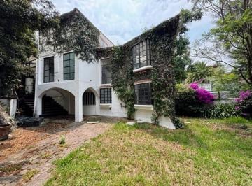 Casa de 3 habitaciones, Cuajimalpa de Morelos · Casa en Venta con Excelente Ubicación Estratégica - Palo Alto