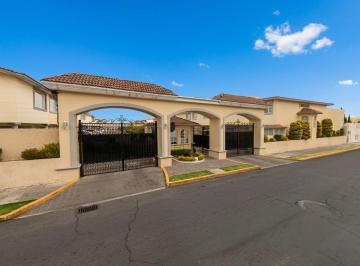 Casa de 3 habitaciones, Metepec · Casa en Venta en Metepec