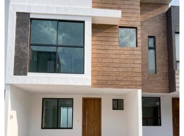 Casa de 4 habitaciones, Cuautlancingo · Casa Nueva en Fraccionamiento Lucendi, Cuautlancingo, Puebla
