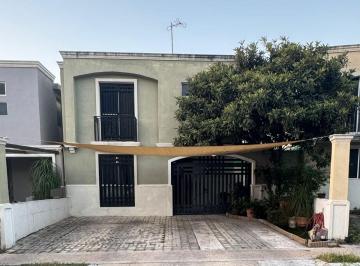 Casa de 3 habitaciones, Monterrey · Casa Venta Cumbres