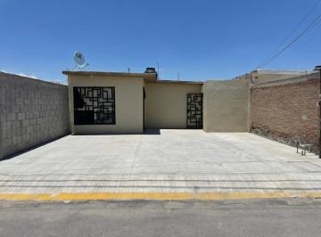 Casa · 68m² · 2 Recámaras · 2 Estacionamientos · Casa en Renta en La Merced II, Torreón, Coahuila de Zaragoza.