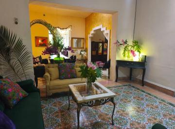 Casa · 145m² · 4 Recámaras · Casa en Venta Merida, 4 Recamaras Cerca Paseo Montejo Remodelada (Avc - 2848)